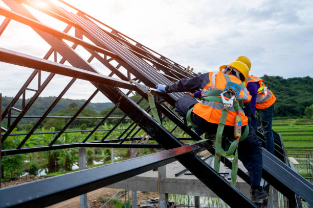 Best Emergency Roof Repair  in Fayette, IA